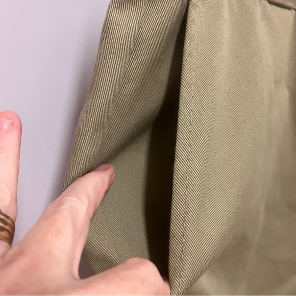 Men’s Loose Fit Dickies Shorts in khaki size 40 - Picture 5 of 8